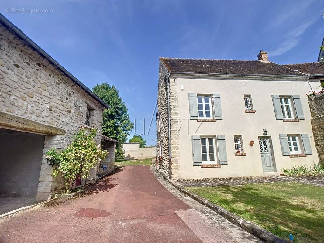 Ancien corps de ferme au coeur du Vexin - photo 3