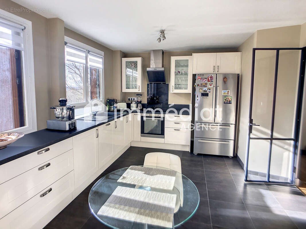 Appartement à BOUGIVAL