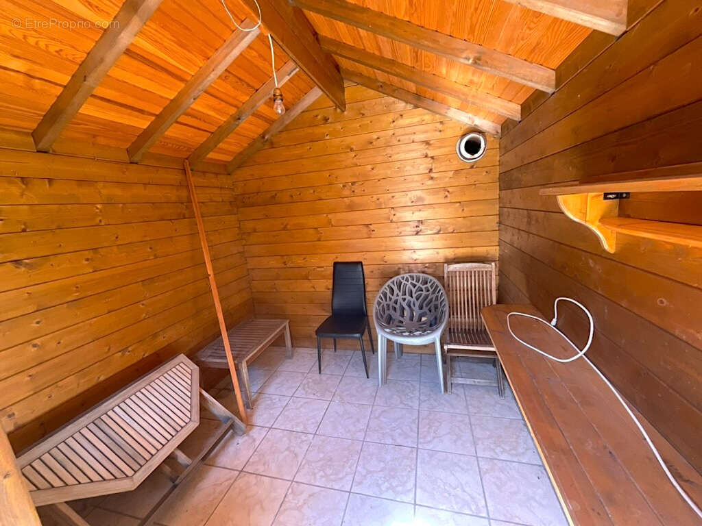 Maison Corre 5 pièces 110m2habitables 4 chambres 805m2 terrain - photo 17