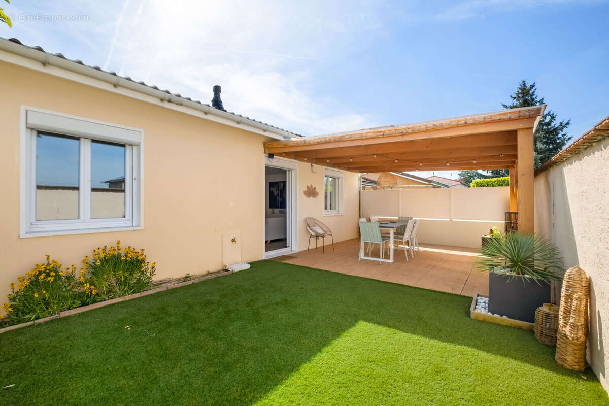 Photo 3 - Maison à MIONS