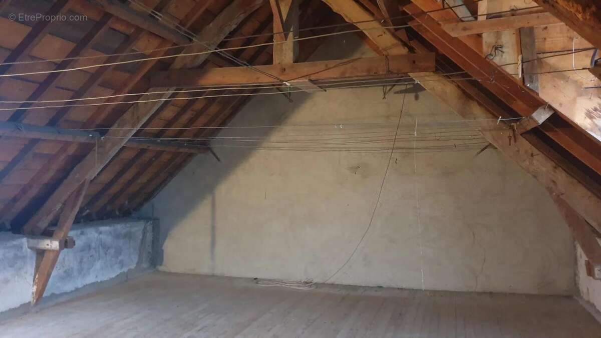 Maison à SAINT-MALO-DE-GUERSAC