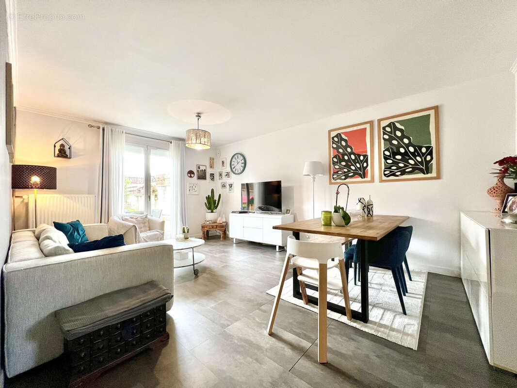 Maison limite Nozay - photo 2