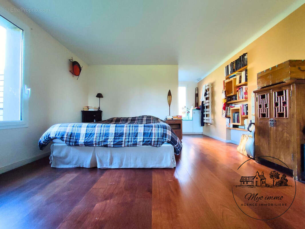 chambre - Maison à LE PELLERIN