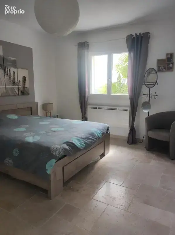 Draguignan,  villa récente RT12  avec un  bel appartement  type 3 +studio - photo 9