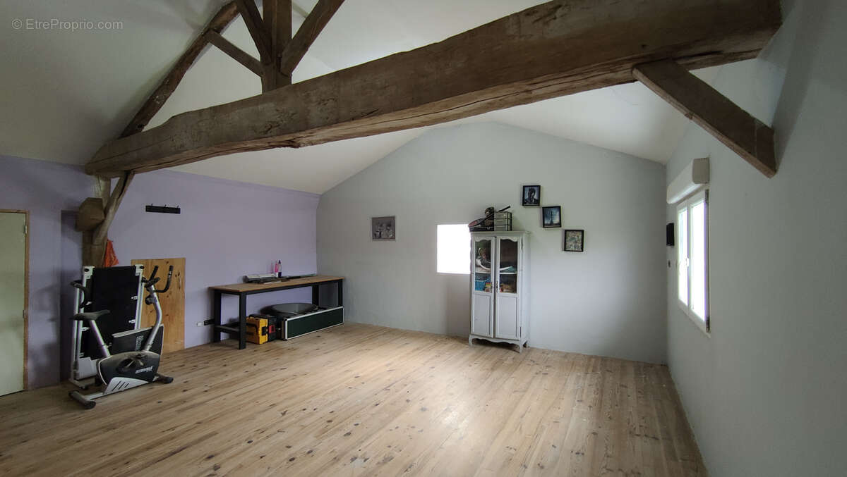 Maison à AILLAS