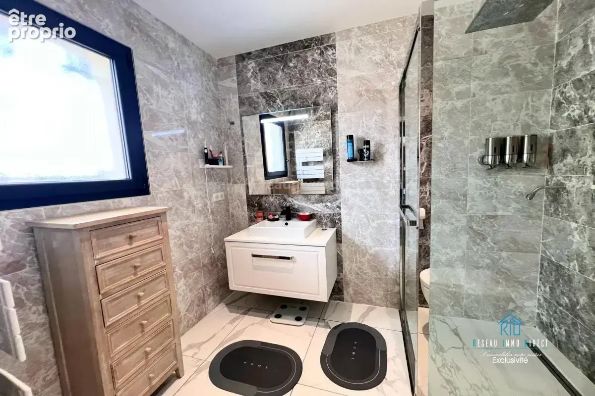 Maison 5 pièces 110 m² à vendre à Saint-Hilaire-De-La-Cote (38260) - photo 12