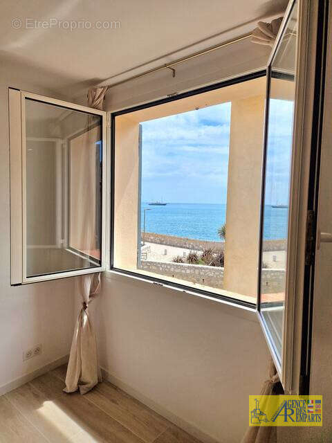 Appartement de charme au coeur du Vieil Antibes face à la Méditerranée - photo 12