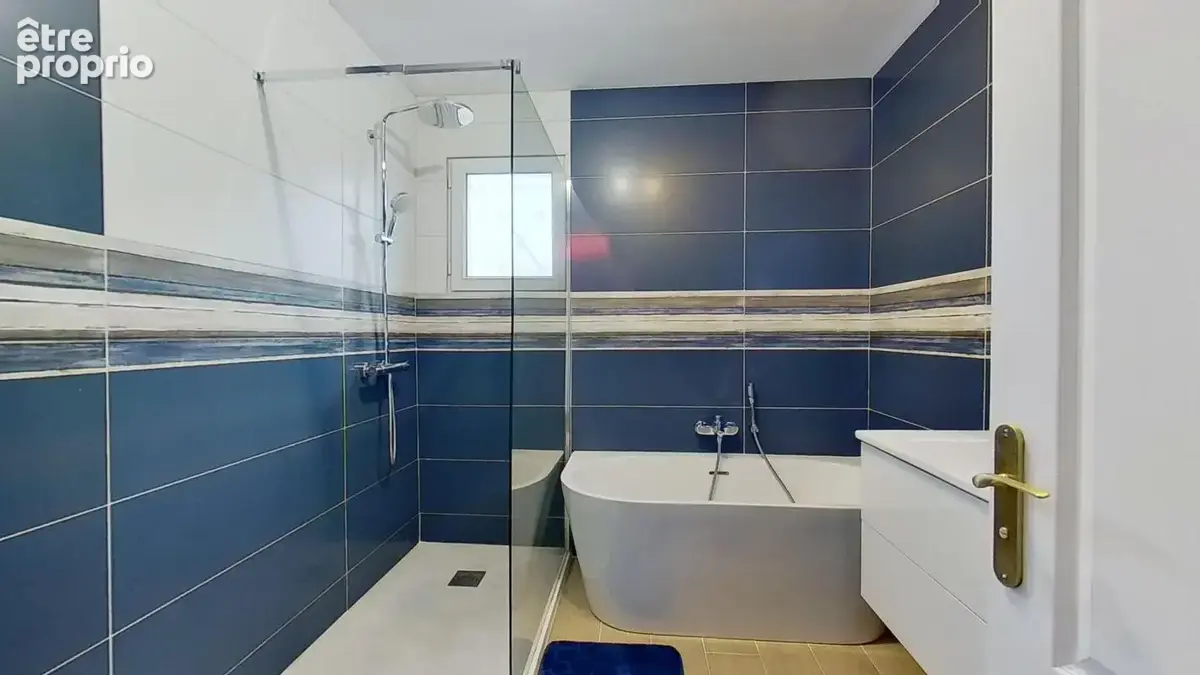 Maison 5 pièces 141 m² à vendre à Bron (69500) - photo 9
