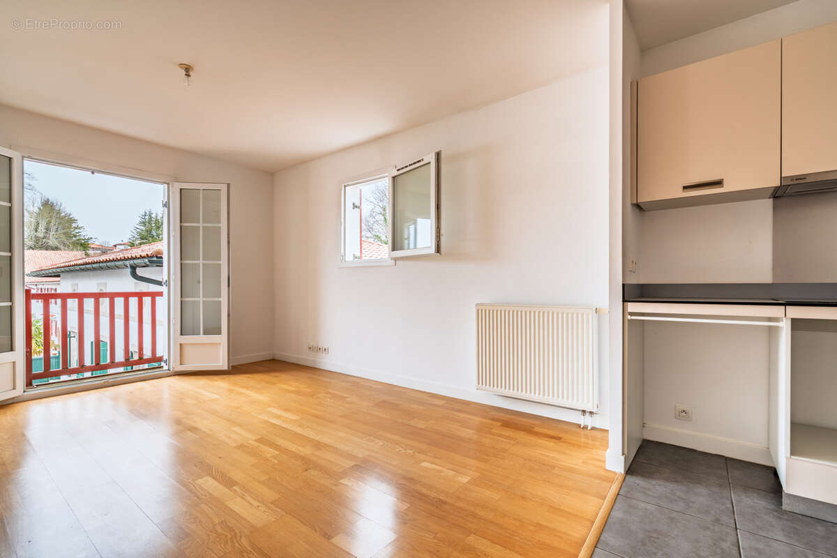 Appartement à URRUGNE