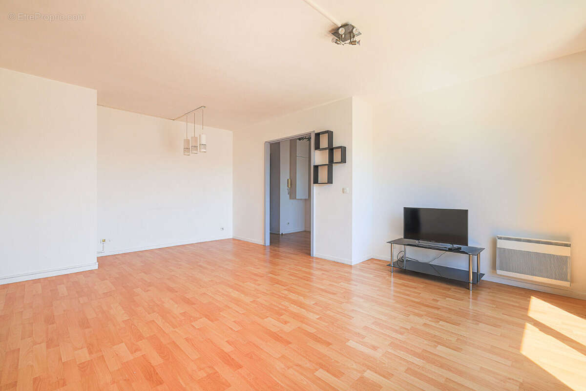 Appartement à CHATILLON