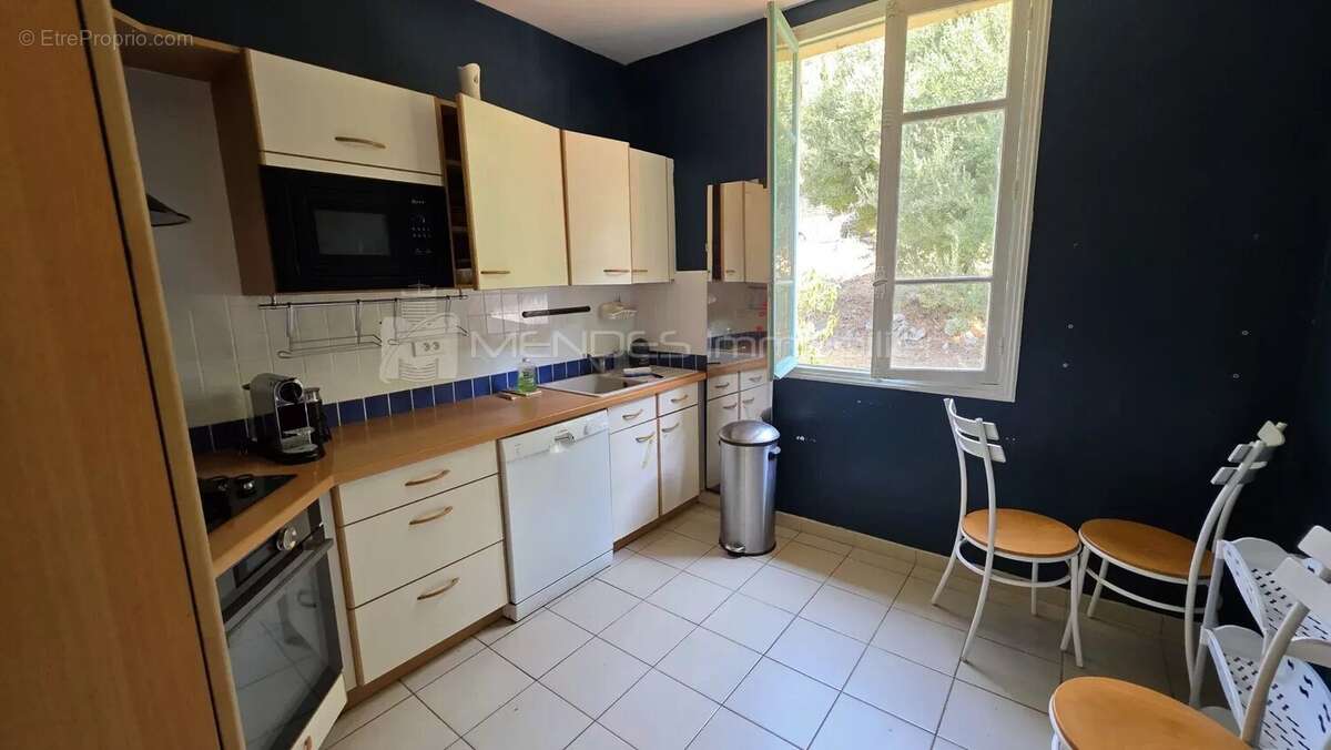 Villa de charme a renover cap d'ail centre - photo 6
