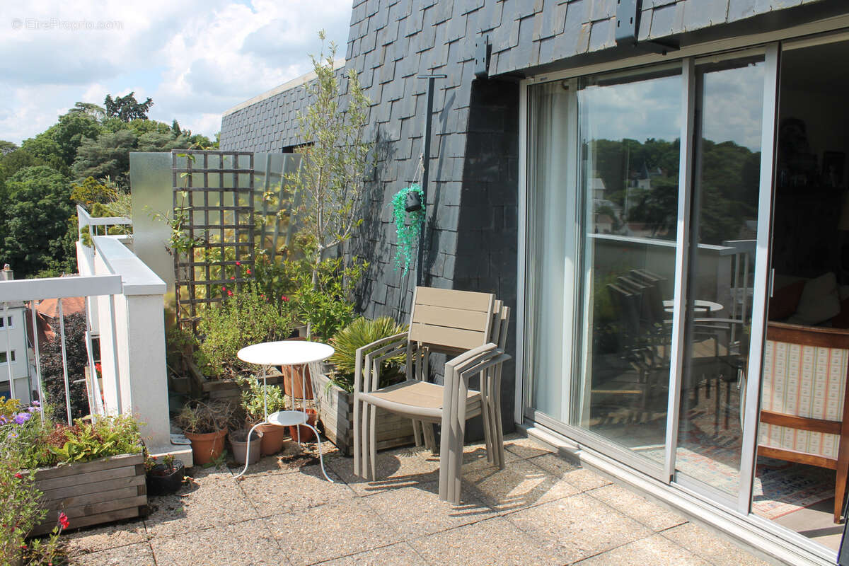 Appartement à SAINT-CYR-SUR-LOIRE