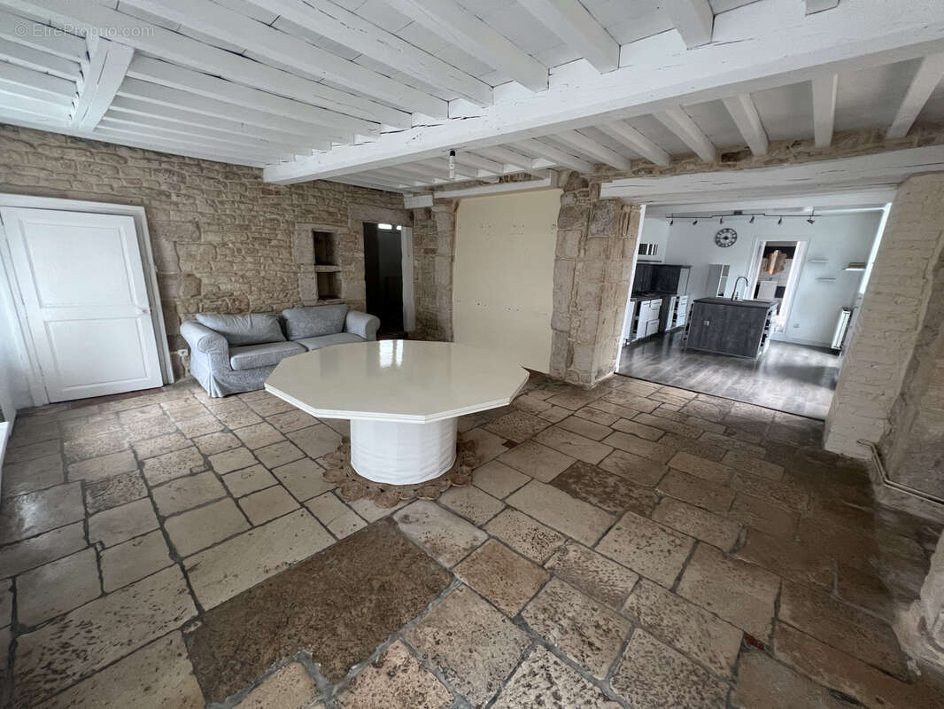 Maison à MONTBARD
