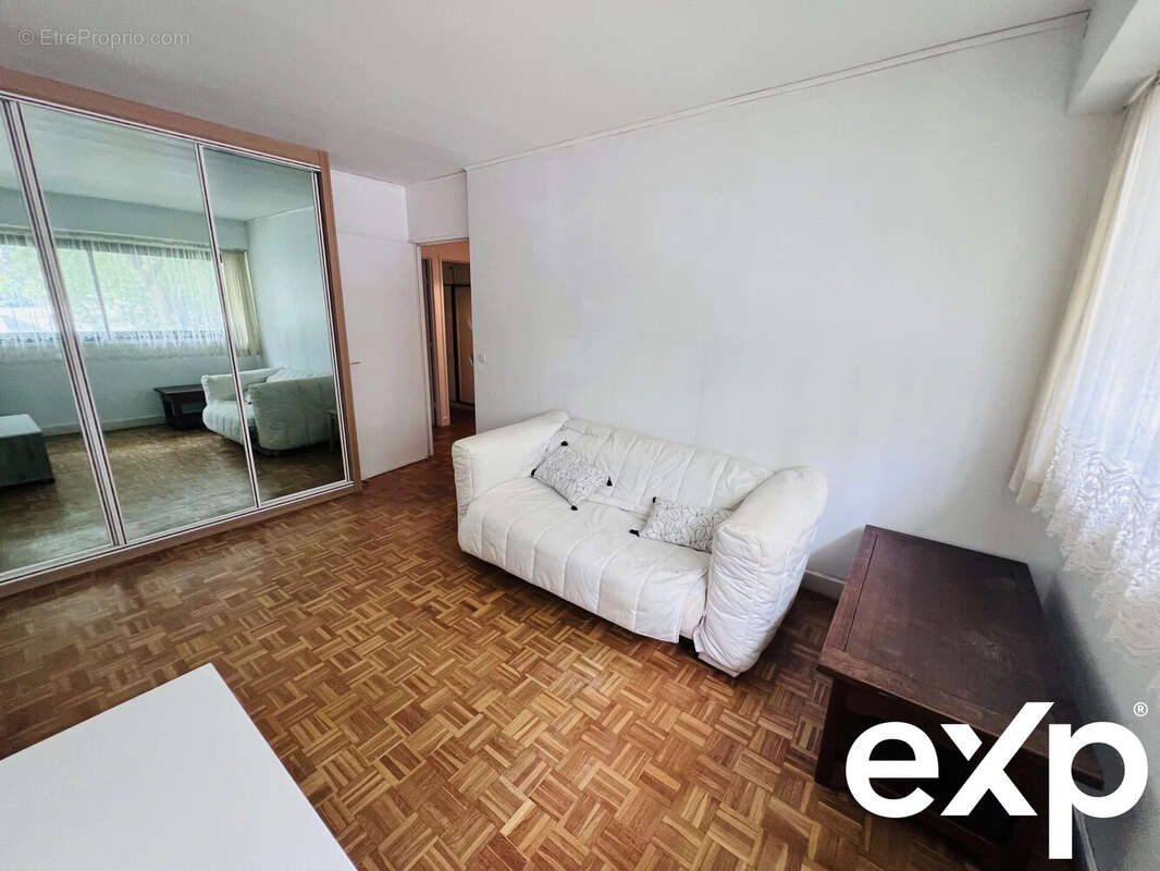 Appartement à PONTOISE