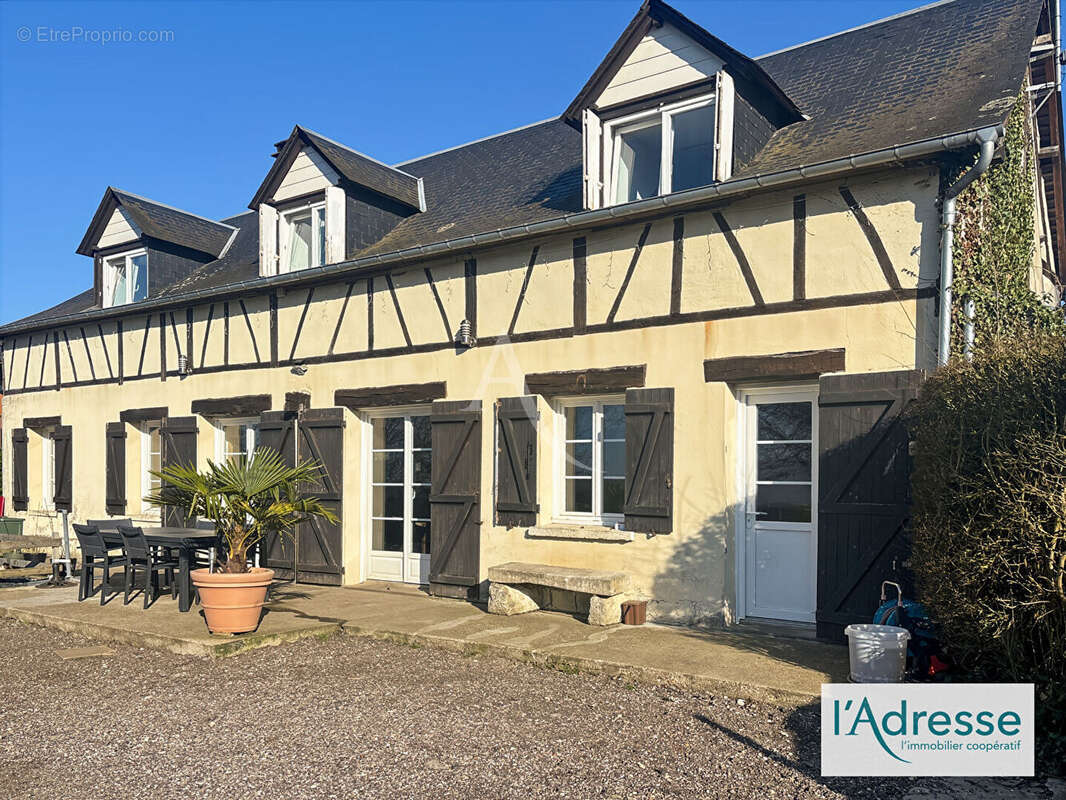 Maison à FLEURY-SUR-ANDELLE