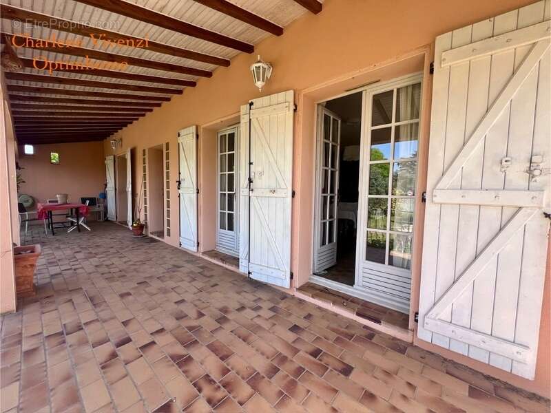 Maison à LIGNAN-SUR-ORB