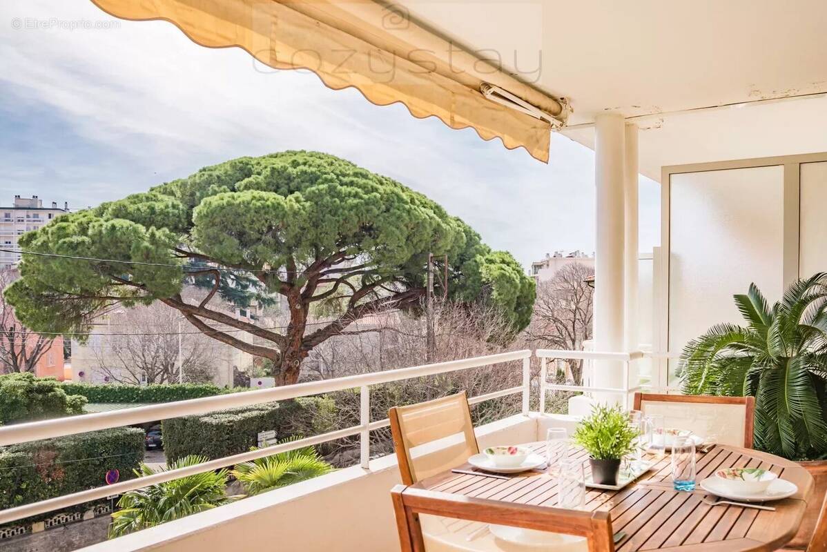 Appartement à CANNES