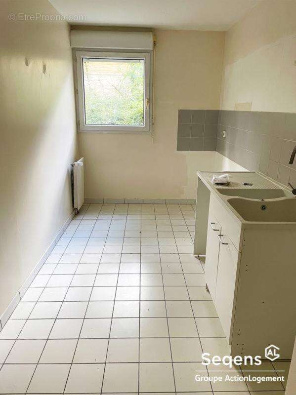 Appartement à SURESNES