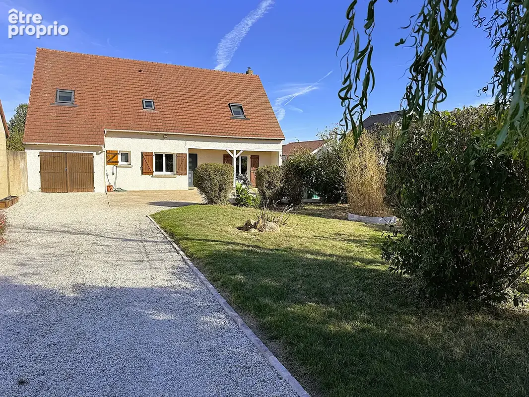 Photo Maison à Dammarie au prix de 284 000€