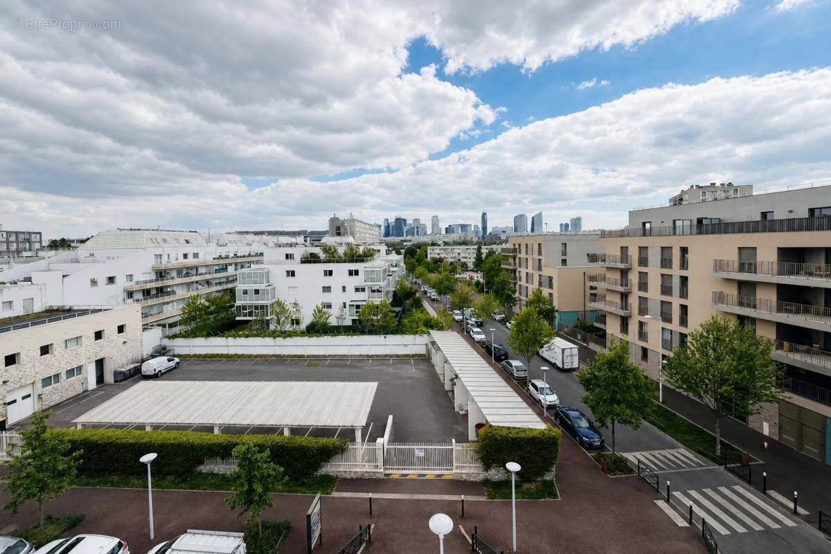 Appartement à NANTERRE