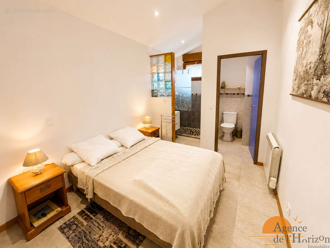 Maison à ARES