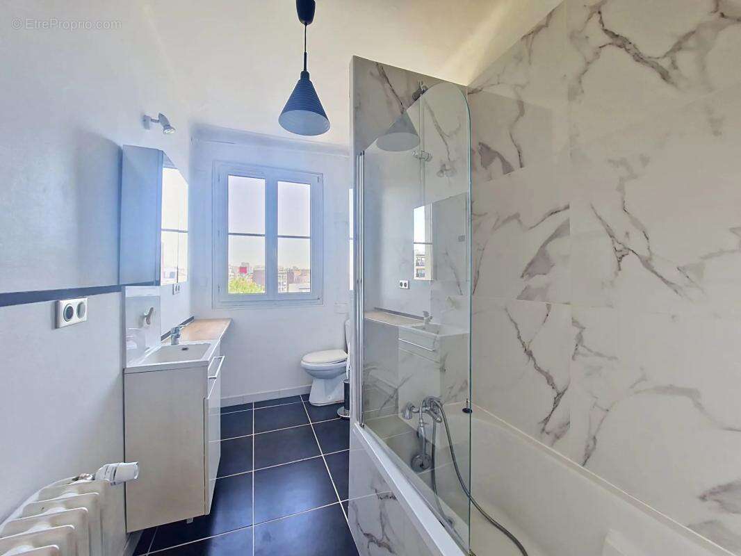 Appartement à ASNIERES-SUR-SEINE