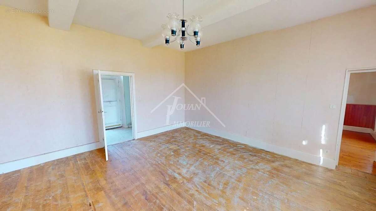 Maison à SALIGNY-SUR-ROUDON