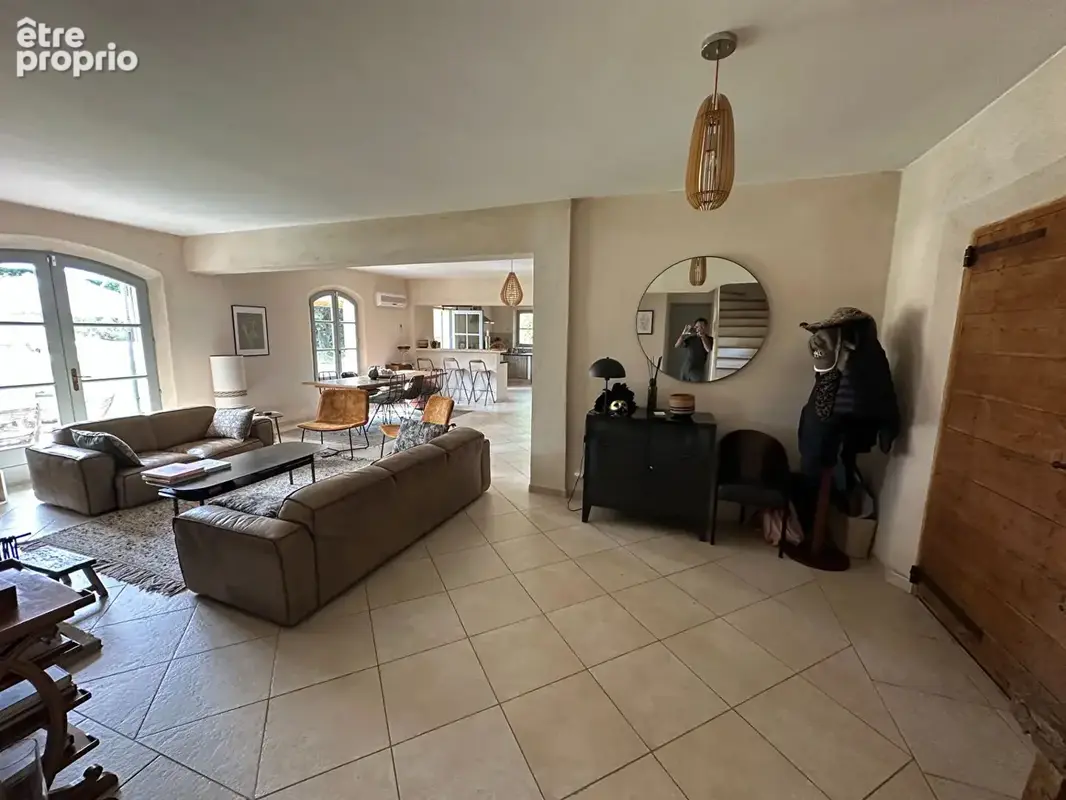 Vente Aix nord  proche Venelles LC Gestion vous propose une maison individuelle traditionnelle de 178m² sur 1800m² de terrain av - photo 7