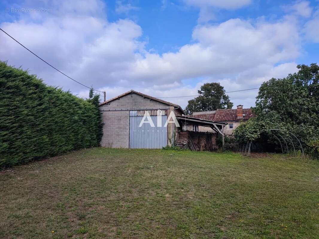 Maison à VILLEFAGNAN