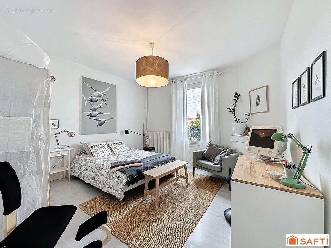 Photo 7 - Maison à VILLENEUVE-SUR-YONNE