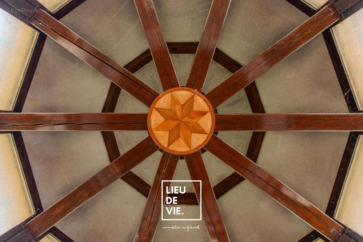 Maison à VILLEGOUGE