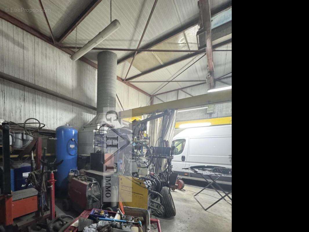 Commerce à VITRY-SUR-SEINE