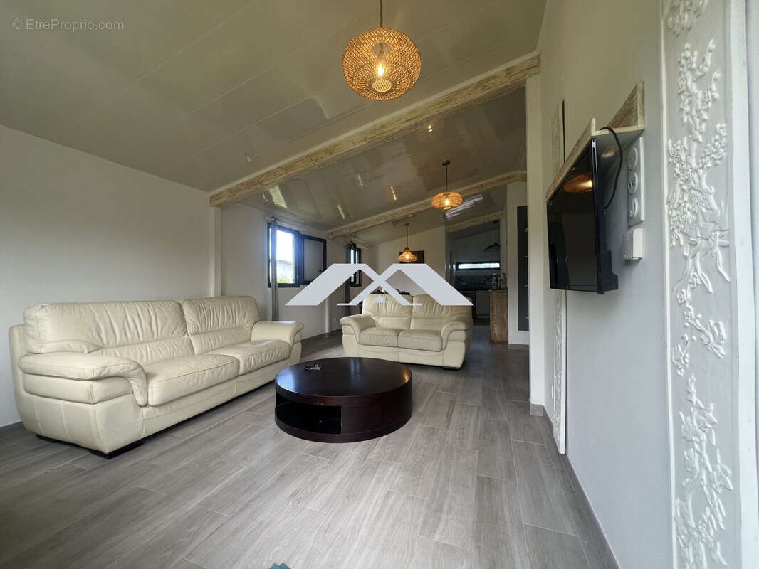 Maison à SAINT-JOSEPH