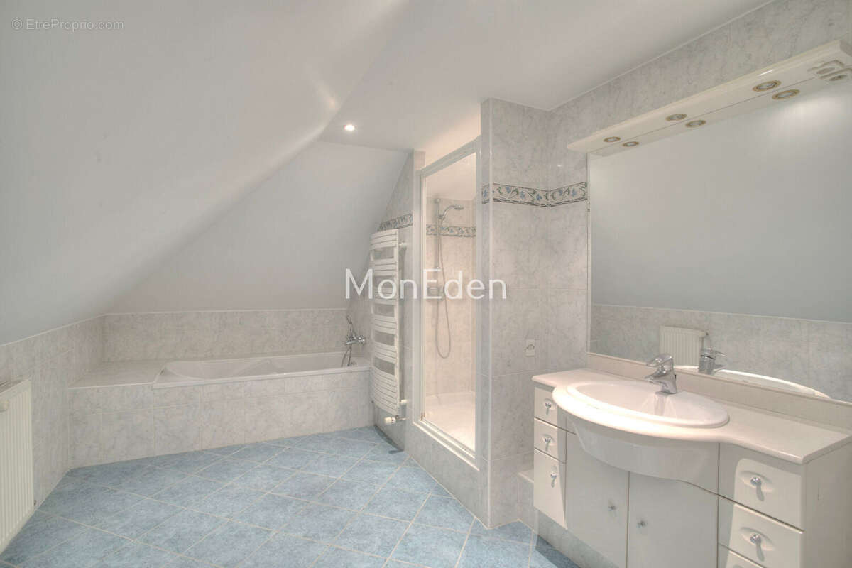 Maison à SAINT-CLOUD