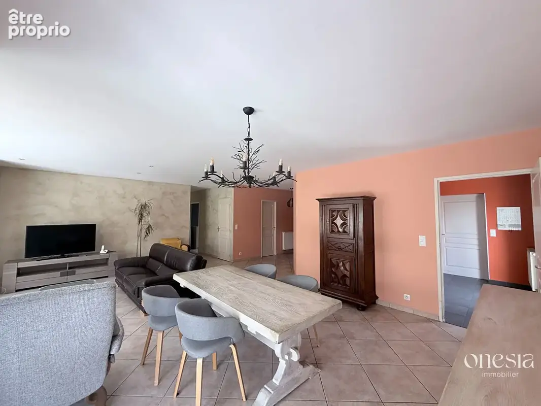 Maison 127 m² à Oloron-Sainte-Marie  - photo 5