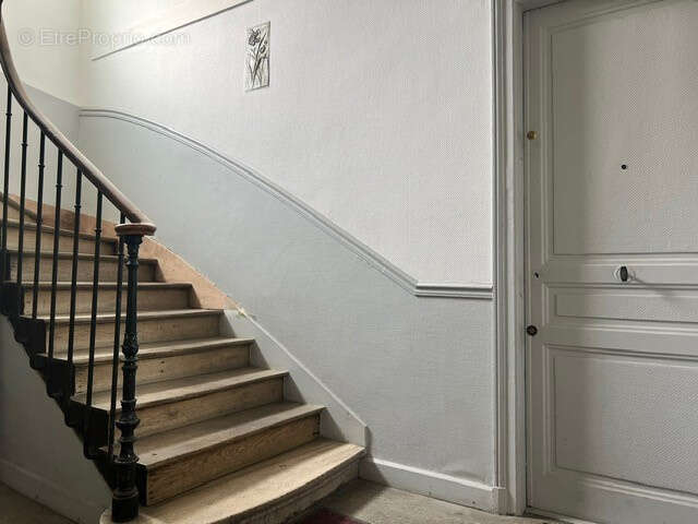 Reims secteur jamin - appartement t4 de 68m2 + parking prive - photo 5