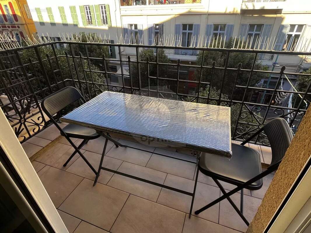 Appartement à MENTON