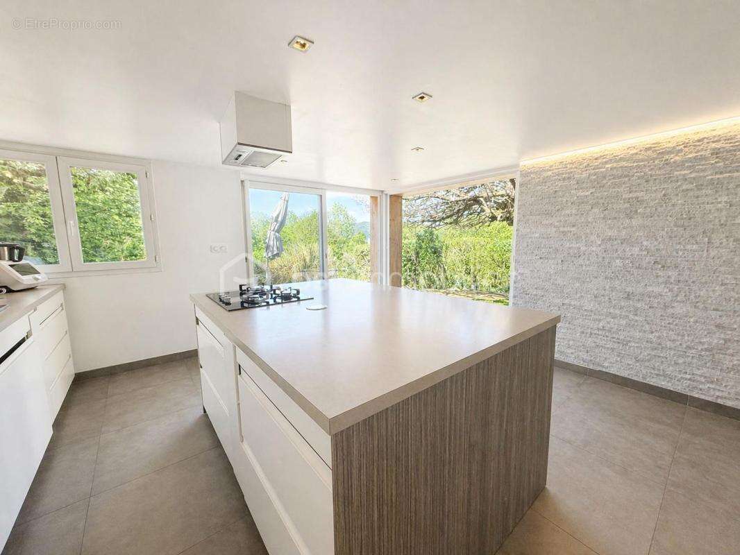 Maison à TULLINS