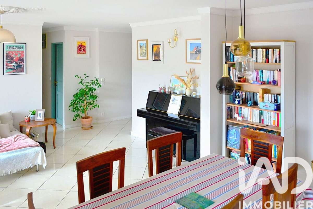 Photo 3 - Appartement à MARSEILLE-9E