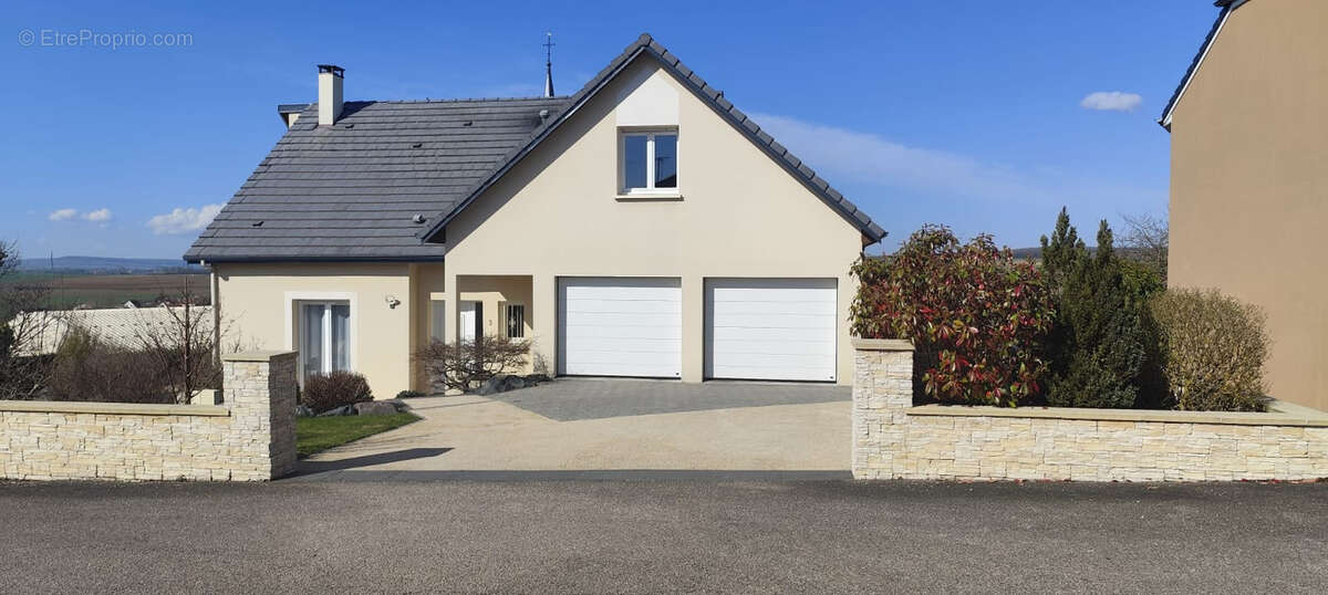 Maison à BENNEY