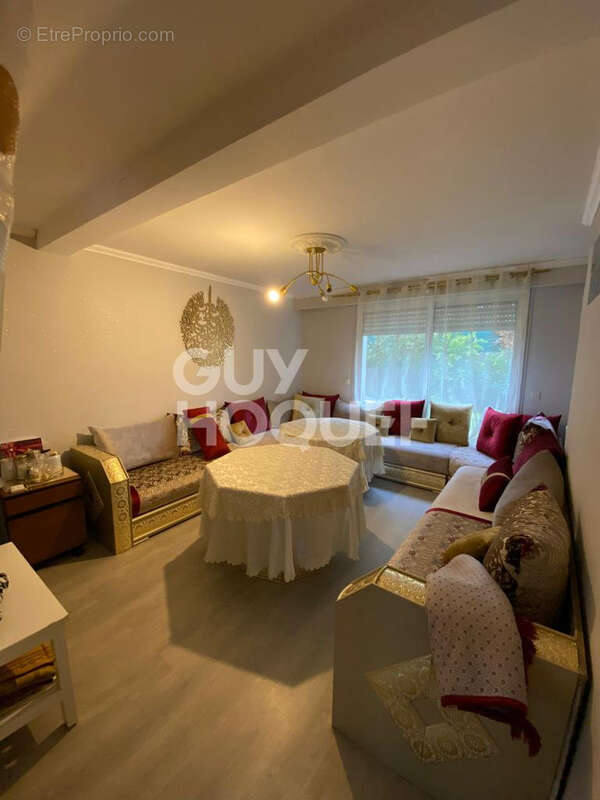 Maison à AULNAY-SOUS-BOIS