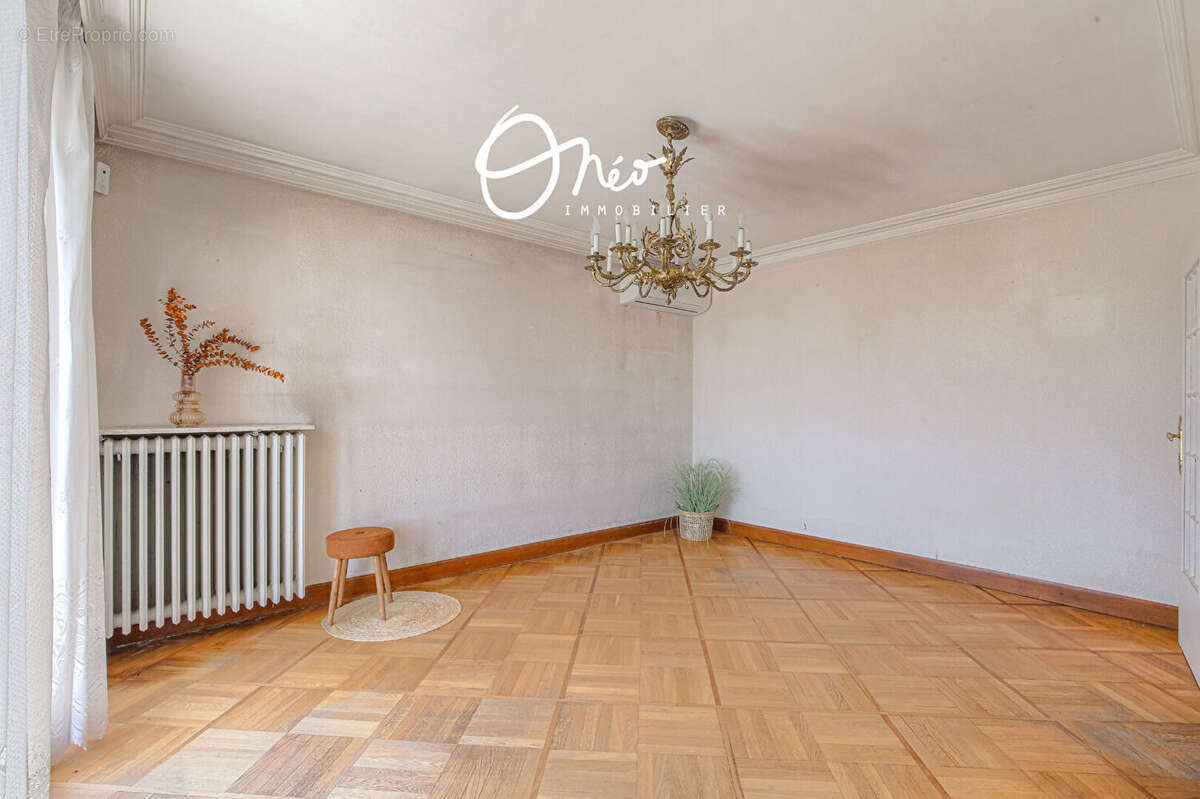 Maison à MIONS