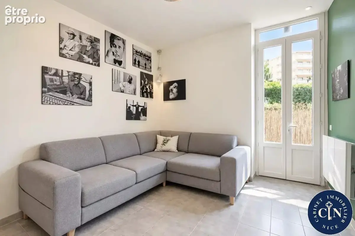 Appartement 3 pièces 45 m² à vendre à Nice (06100) - photo 3