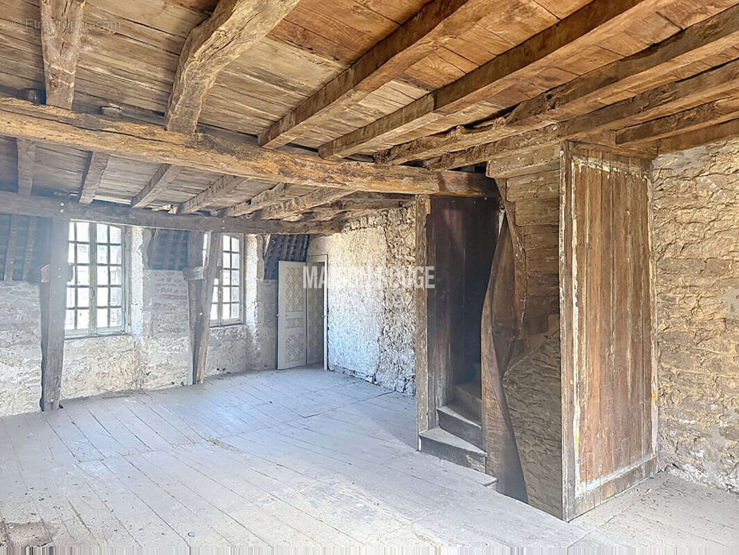 Immeuble centre de Dinan 170 m2 - photo 7