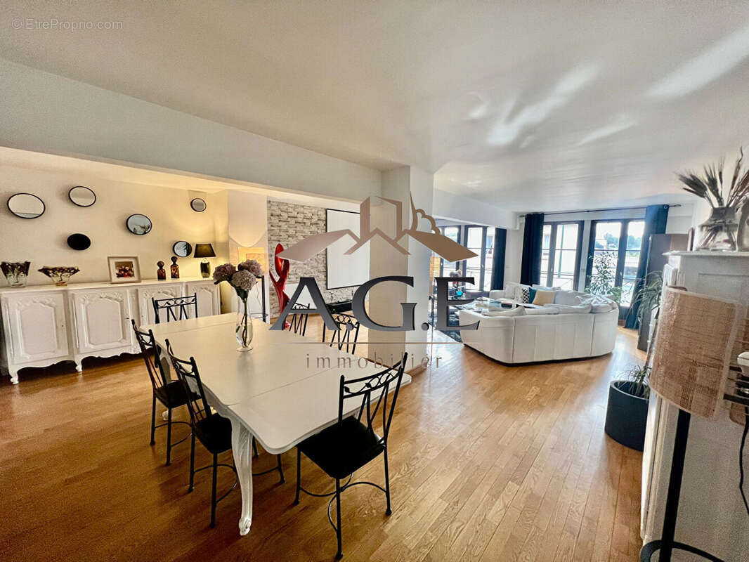 Appartement à EPERNON