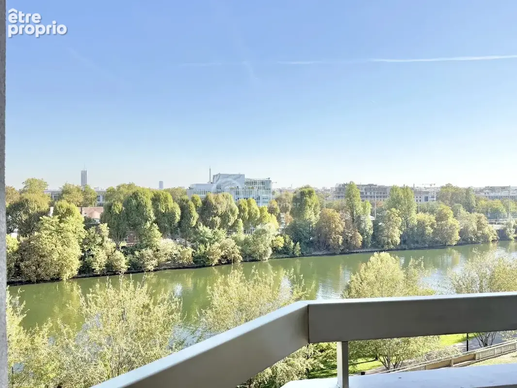 Courbevoie – 75 m² en étage élevé  terrasse, vue panoramique & tour eiffel - photo 6