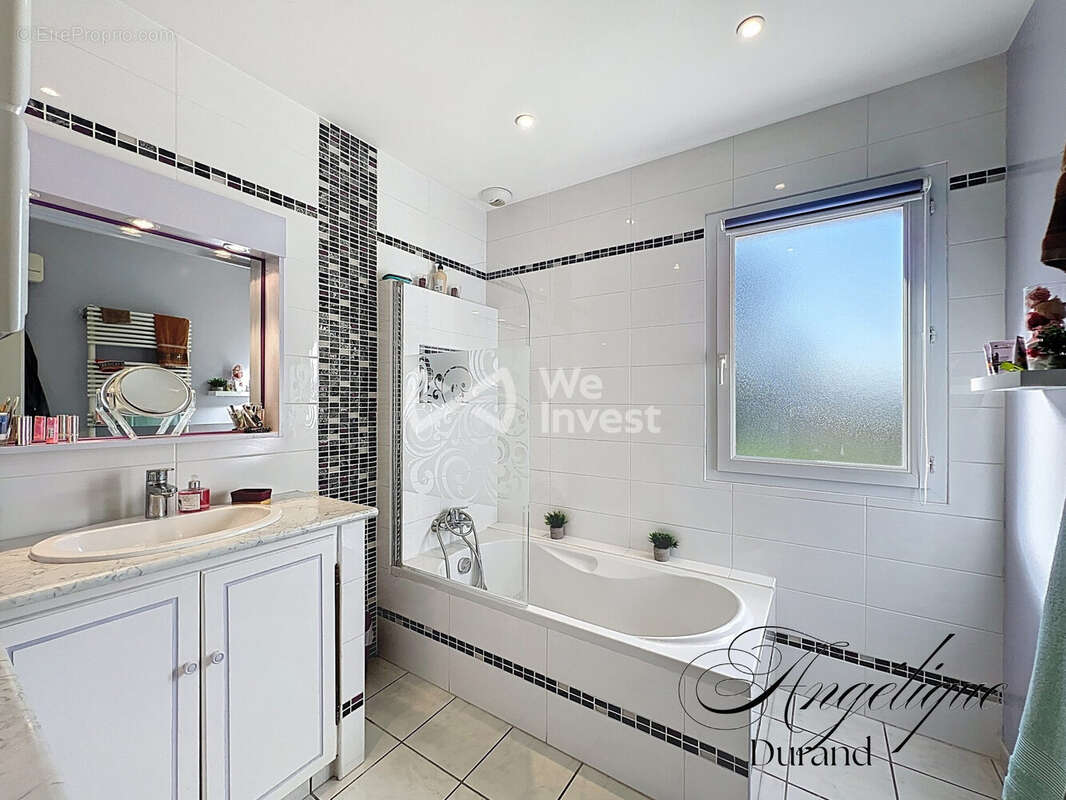 Maison 142 m² à Vienne  - photo 6