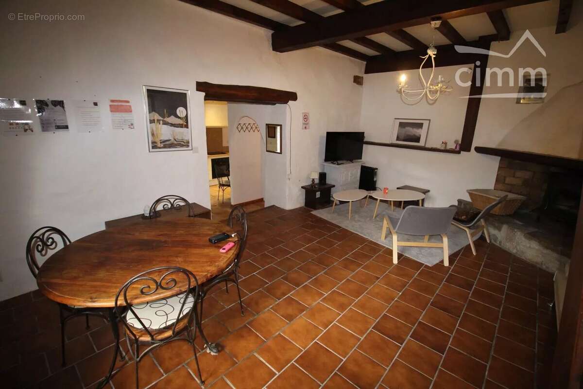 Maison à ARQUES