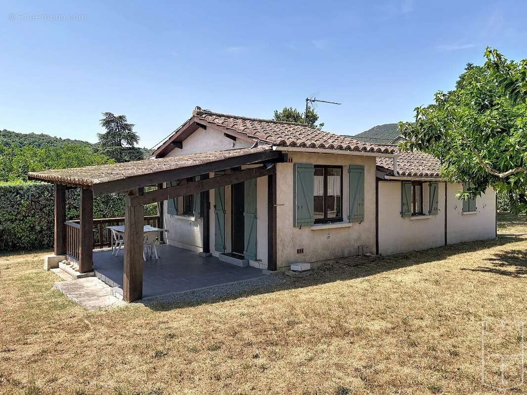 Maison à VALLON-PONT-D'ARC