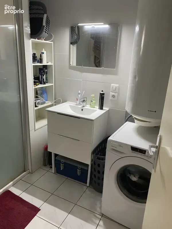 Appartement T2 + cour et places de parking - photo 4
